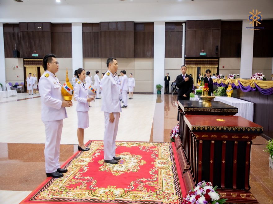 ร่วมวางพานพุ่มถวายเป็นราชสักการะในพิธีสถาปนามหาวิทยาลัยพะเยา ในโอกาสครบรอบ 15 ปี